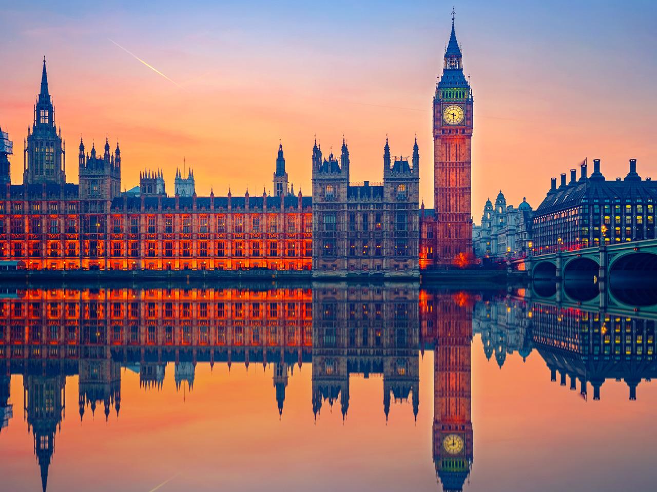 palace-of-westminster-and-westminster-abbey