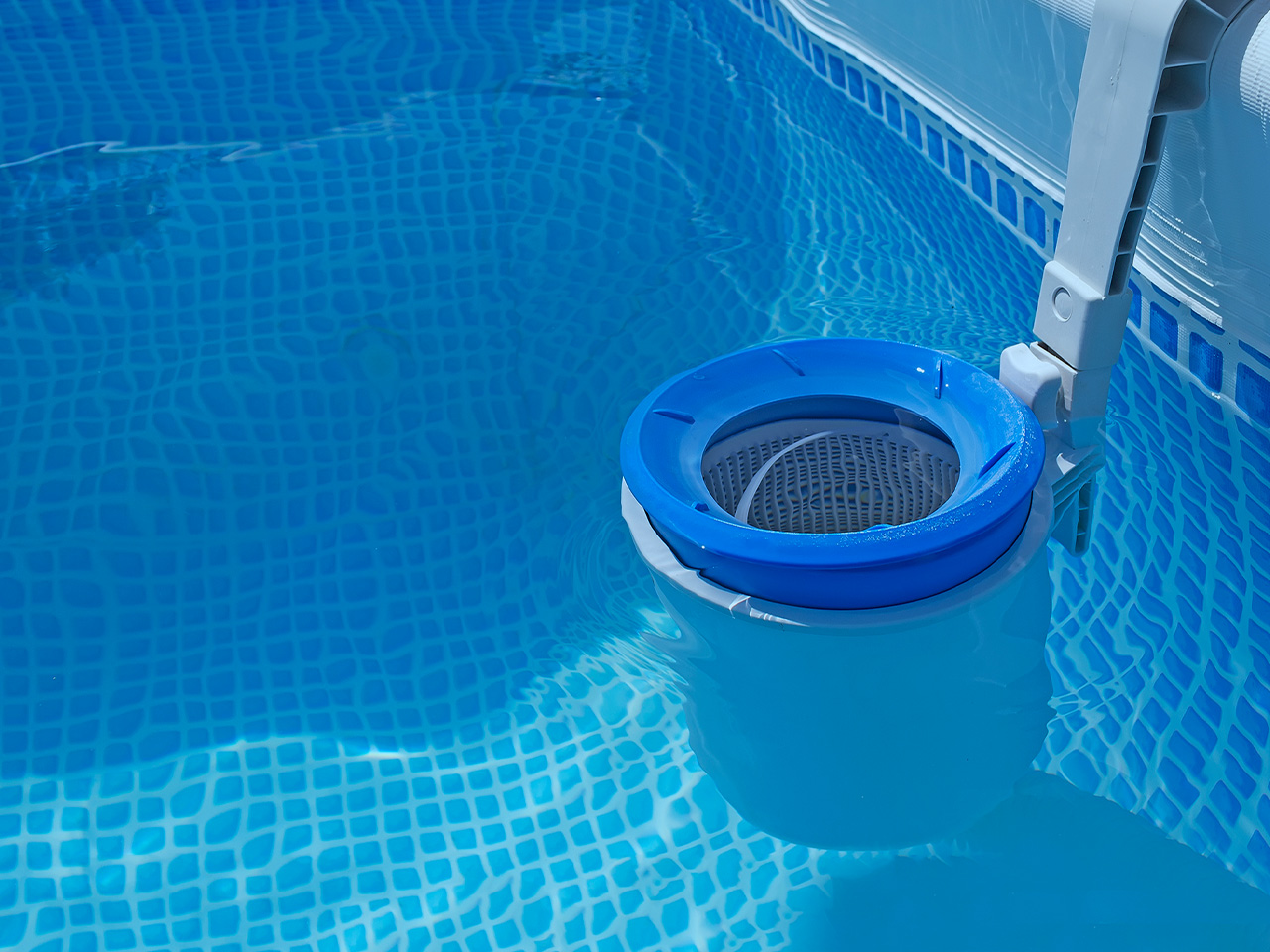 how-to-clean-a-swimming-pool-filter