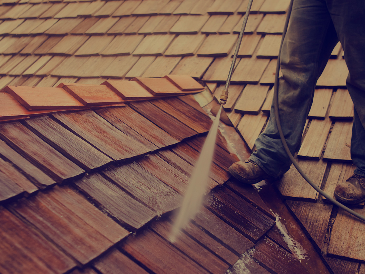 How to Clean Roof Shingles